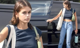 Con gái siêu mẫu của ‘huyền thoại’ Cindy Crawford diện mốt không nội y