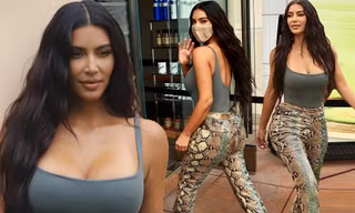 Giữa 'bão' ly hôn, Kim Kardashian vẫn miệt mài kinh doanh và không ngừng đăng ảnh gợi cảm
