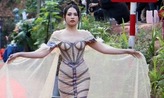 Mãn nhãn show âm nhạc và thời trang K’Ho trên đường phố Đà Lạt