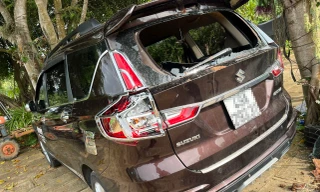 Tranh chấp đất đai, người anh đập phá 3 ô tô của em trai 