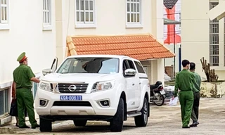 Bắt hai nhân viên CDC Lâm Đồng liên quan đến kit test Việt Á 