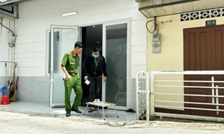 Người đàn ông tử vong trong tư thế treo cổ