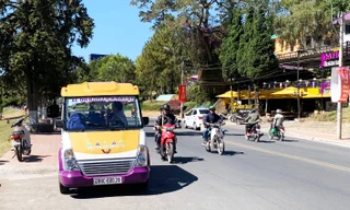 Thí điểm sử dụng xe điện chở khách tham quan Đà Lạt