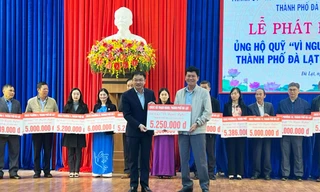 Đà Lạt vận động 2,2 tỷ đồng trong ngày đầu Tháng cao điểm Vì người nghèo