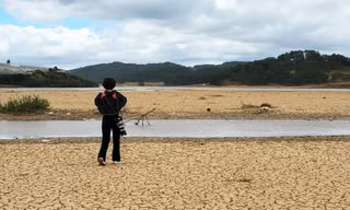 Hồ Đan Kia gần mực nước chết, nguy cơ thiếu nước sinh hoạt ở Đà Lạt 