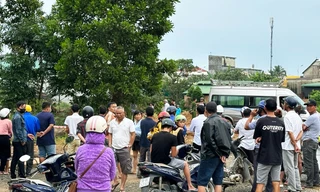 Người đàn ông tử vong trong tư thế treo cổ trên cây keo