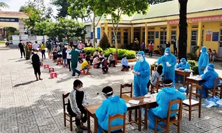 Sàng lọc SARS-CoV-2 tại trường THCS Đạ Oai