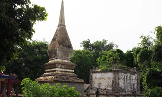 Nhà mồ của người bản địa Tây Nguyên