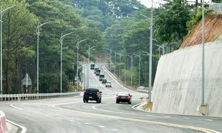 Thông tuyến đèo Prenn đoạn từ thác Datanla đến đỉnh đèo