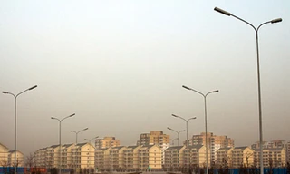 Thăm 'thành phố ma' vì BĐS xuống giá