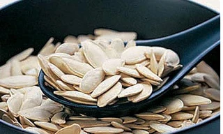 Hạt bí đỏ chữa suy giảm tình dục