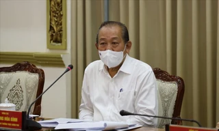 Phó Thủ tướng: ‘Nếu cần thiết, TPHCM phải có giải pháp mạnh hơn để kiềm chế dịch'