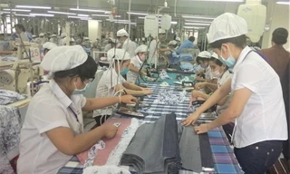 TPHCM ra văn bản khẩn ứng phó biến chủng Omicron tại các khu chế xuất, công nghiệp