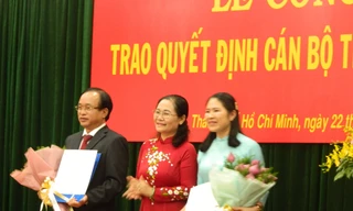 Trao quyết định thành lập Đảng bộ Thành phố Thủ Đức