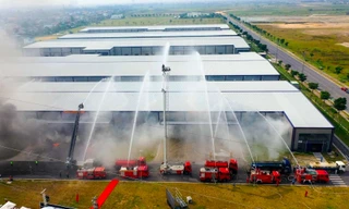 Xem cảnh sát diễn tập chữa cháy, cứu nạn người trong khu công nghiệp lớn nhất tỉnh Nghệ An