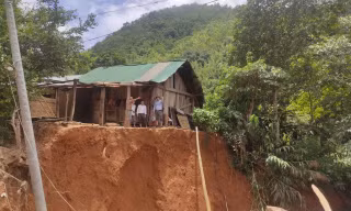 Huyện biên giới Nghệ An thiệt hại hàng chục tỉ đồng do mưa lũ