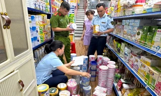 Phát hiện hàng trăm hộp sữa bột trẻ em nhập lậu