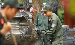 Cảnh sát cơ động 'làm đẹp' Khu Di tích Quốc gia đặc biệt Kim Liên