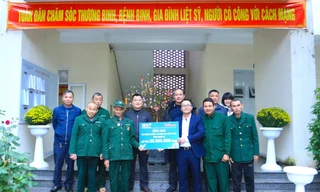 Tết ấm đến với hàng trăm thương, bệnh binh ở Nghệ An