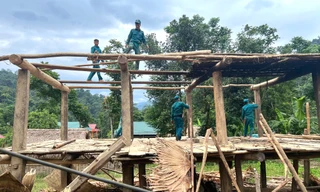 Giúp người nghèo an cư lạc nghiệp trong những ngôi nhà mới ở Nghệ An