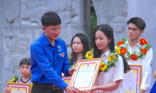 Tuyên dương 102 học sinh tiêu biểu trong học tập và rèn luyện