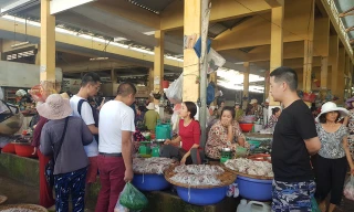 Xử phạt công ty chứa lao động nước ngoài 'chui' 90 triệu đồng