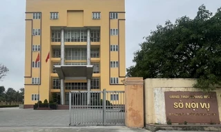 Sở Nội vụ Quảng Bình nói về trường hợp viên chức 14 năm công tác không có quyết định tuyển dụng