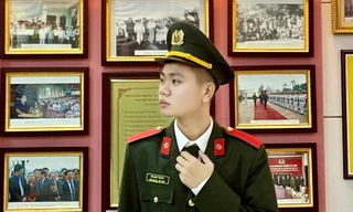 Được kết nạp Đảng năm 18 tuổi, chàng trai yêu văn chương phấn đấu trở thành người chiến sĩ mẫu mực