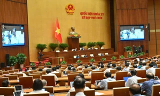 Chủ tịch UBND tỉnh bị kiện nhưng không đến tòa, khắc phục ra sao?