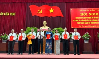 Cần Thơ công bố các quyết định về tổ chức bộ máy