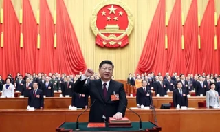 Trước Đại lễ đường nhân dân Trung Quốc ở Bắc Kinh. (Ảnh: Getty)