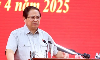 Thủ tướng: Thần tốc, táo bạo hơn nữa để phát triển hạ tầng chiến lược vùng ĐBSCL