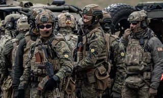 THẾ GIỚI 24H: Anh, Pháp muốn đưa 30.000 binh sỹ tới bảo vệ Ukraine