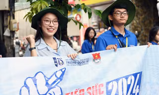 MC Khánh Vy: ‘Tiếp sức mùa thi như một người bạn đồng hành lâu năm của các sĩ tử’