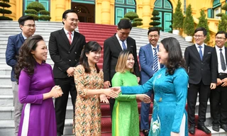 Phó Chủ tịch nước gặp gỡ tài năng trẻ nhận Giải thưởng 'Khuê Văn Các': Thắp sáng ‘sức mạnh mềm’ cho tương lai đất nước