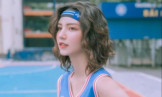 Nữ sinh gây sốt với bộ ảnh chơi bóng rổ sở hữu nét đẹp trong veo mà vẫn cool ngầu