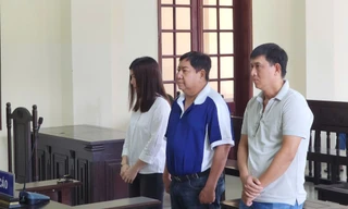 Ba bị cáo tại phiên toà sáng nay- ảnh Tấn Minh