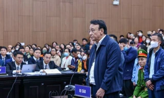 Chủ tịch Tân Hoàng Minh: 'Lúc này đọng lại trong tôi là sự ân hận, nuối tiếc'