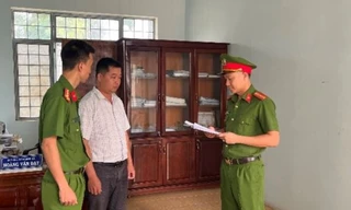 Bắt hai cán bộ lãnh đạo liên quan vụ 'hô biến' 5ha đất ở Kon Tum