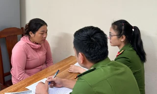 Bắt quả tang vụ giao dịch bán bé gái 5 ngày tuổi tại nhà nghỉ 