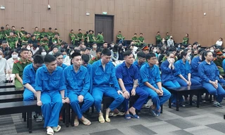 'Ông trùm' đường dây cho vay lãi nặng người Trung Quốc bỏ trốn, 135 đồng phạm hầu tòa 