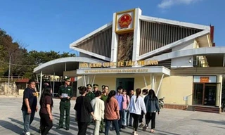 Triệt phá đường dây lừa đưa phụ nữ sang Lào để bóc lột tình dục