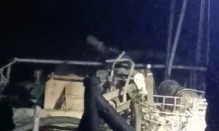 Cảnh sát bắt cát tặc trên sông Cổ Chiên