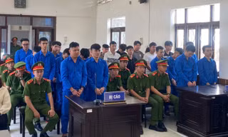 Các bị cáo tại phiên tòa 