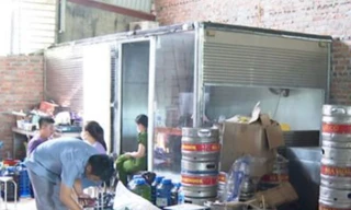 Khởi tố đối tượng sản xuất bia hơi Hà Nội - Habeco giả