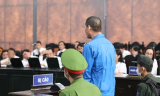 Nói lời sau cùng, bị cáo vụ khủng bố kêu gọi đối tượng trốn truy nã ra đầu thú