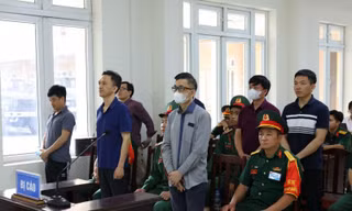 Xét xử phúc thẩm Phan Quốc Việt cùng nhóm cựu sĩ quan Học viện Quân y