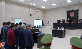 Các bị cáo tại phiên tòa.