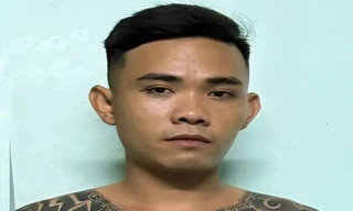 Khởi tố đối tượng bắn súng vào tiệm Spa ở Long An