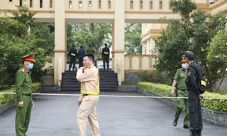 Bắt đầu xét xử cựu Bí thư Tỉnh ủy Bắc Ninh và 12 bị cáo liên quan vụ án Công ty AIC